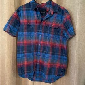 Men’s short sleeve button down